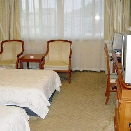 Huaqiao Hotel Linhai エクステリア 写真